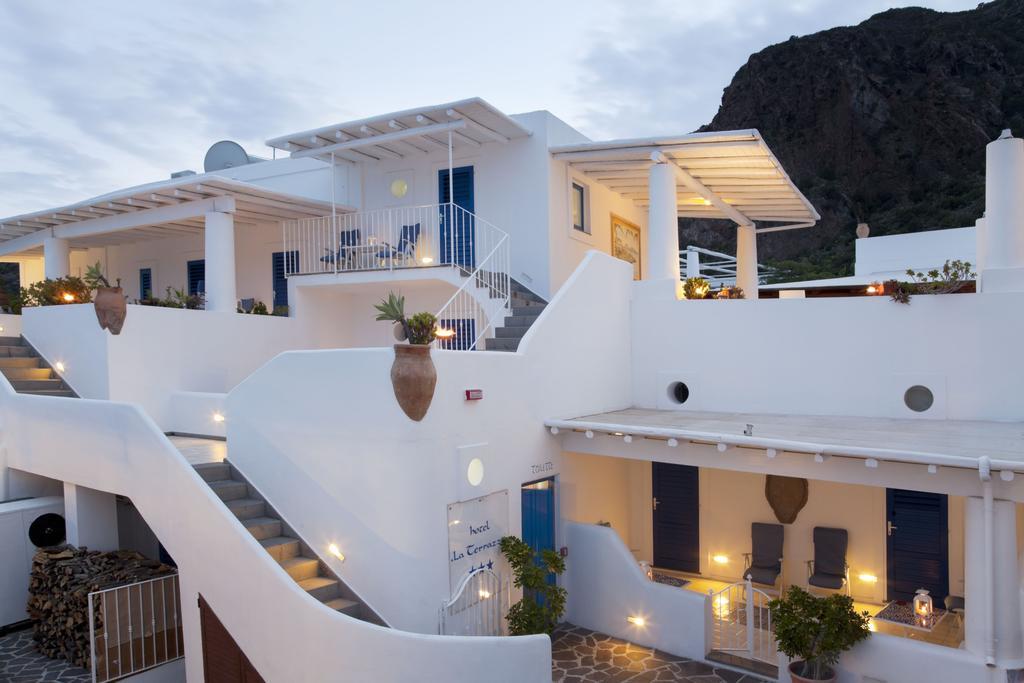 Hotel La Terrazza ปานาเรอา ภายนอก รูปภาพ