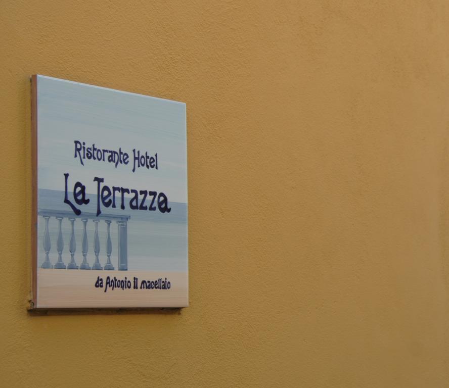 Hotel La Terrazza ปานาเรอา ภายนอก รูปภาพ